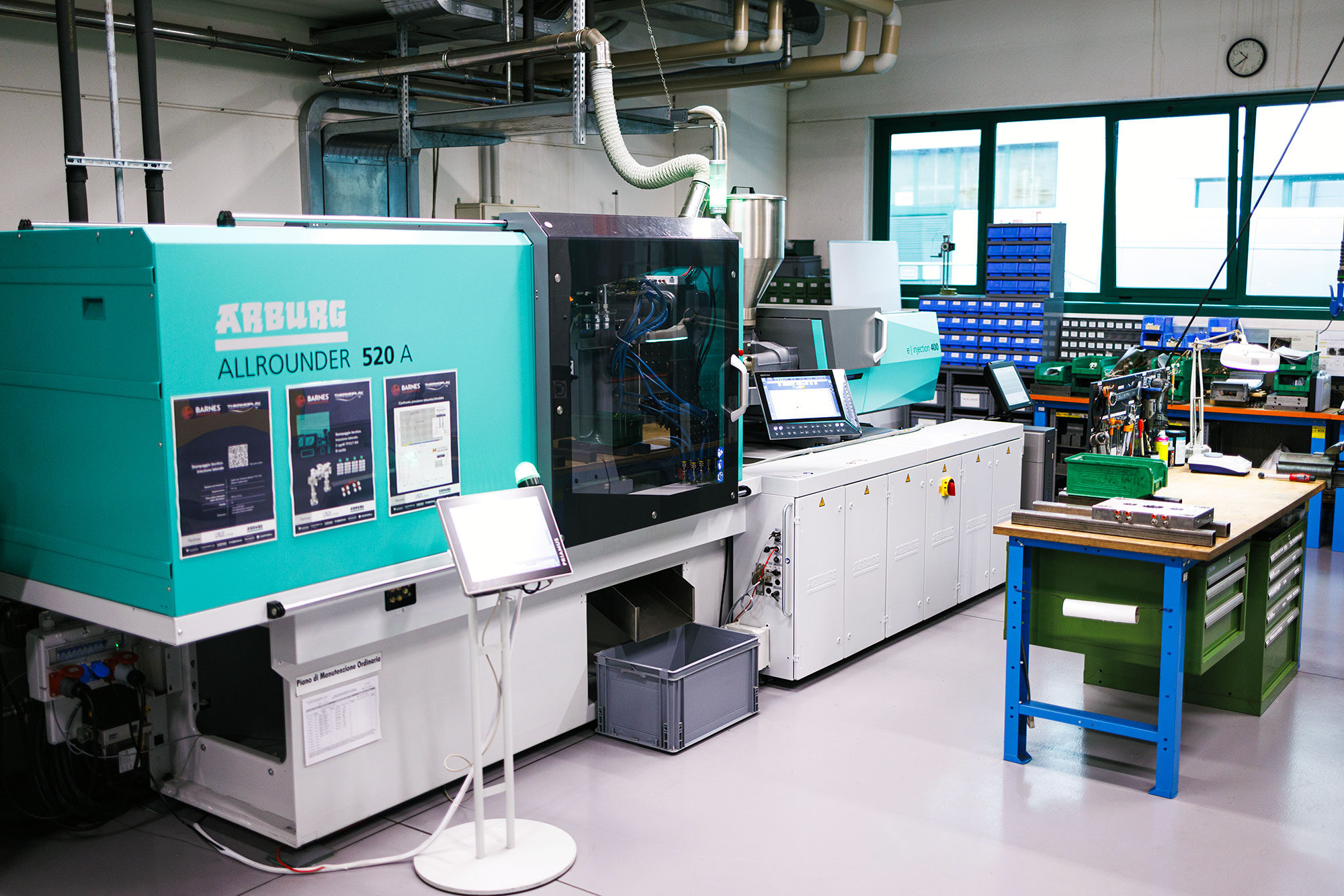 Th_tech_center_2000x1334